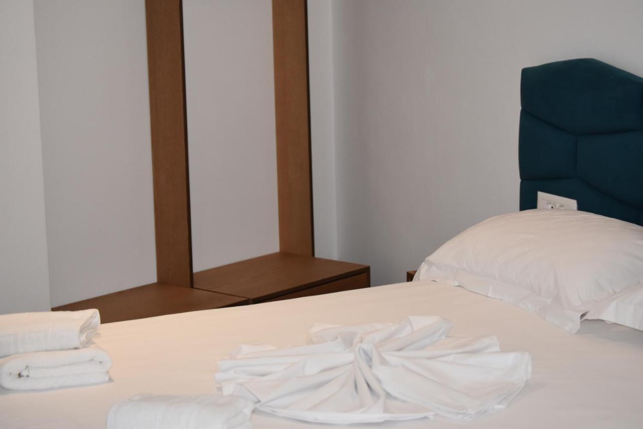 Agimi Hotel Ksamil Eksteriør billede