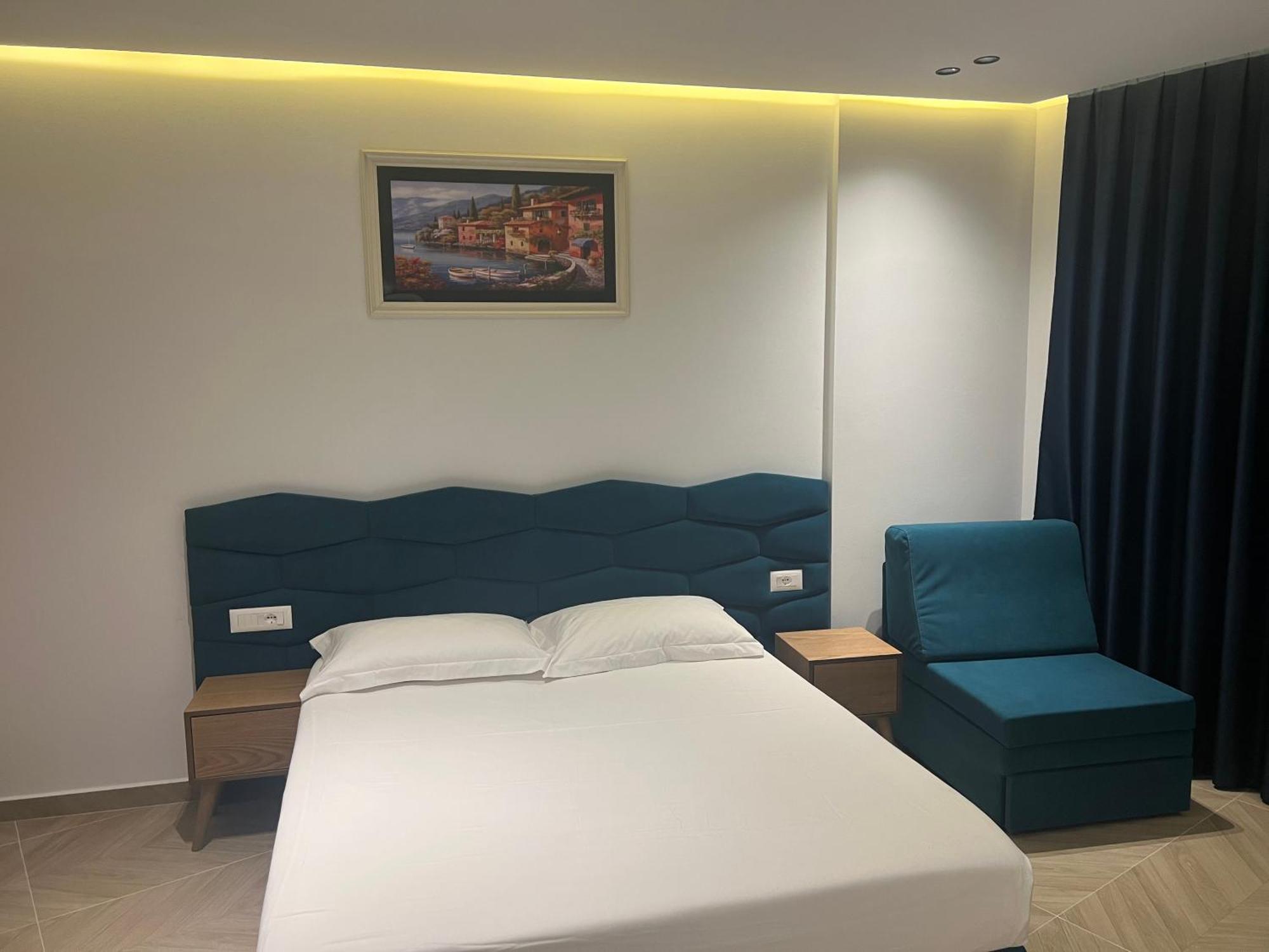 Agimi Hotel Ksamil Eksteriør billede