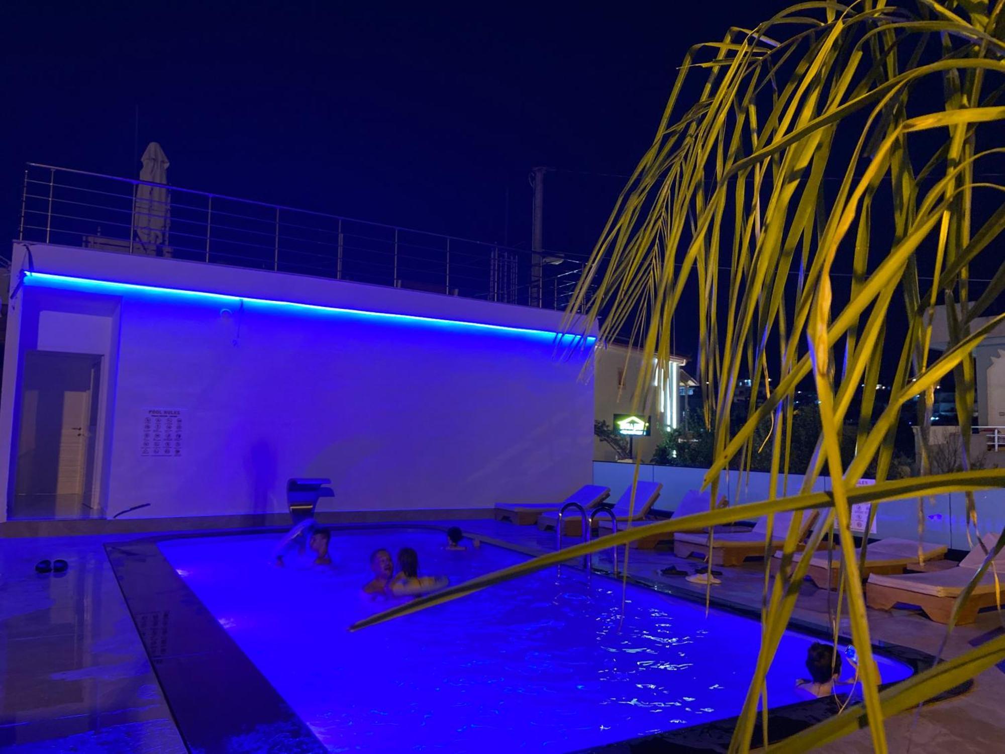 Agimi Hotel Ksamil Eksteriør billede