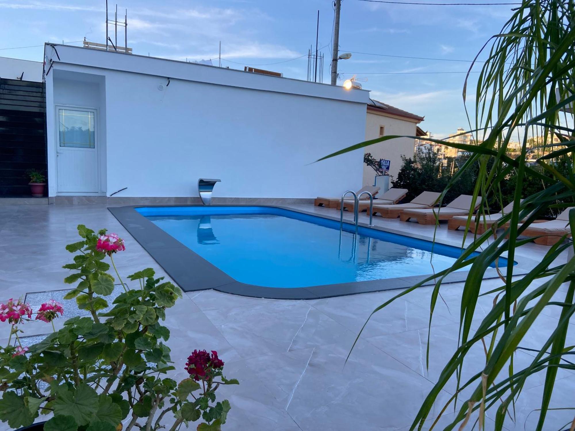 Agimi Hotel Ksamil Eksteriør billede